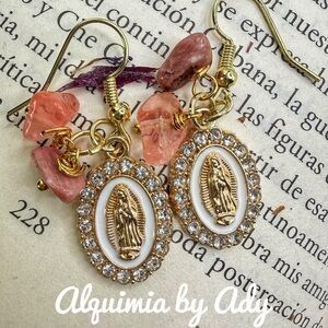 Alquimia Gold and pink gemstone Earrings with Crystal Accents